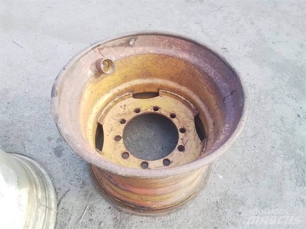 Ösa 250 20x26,5 Gume, točkovi i felne