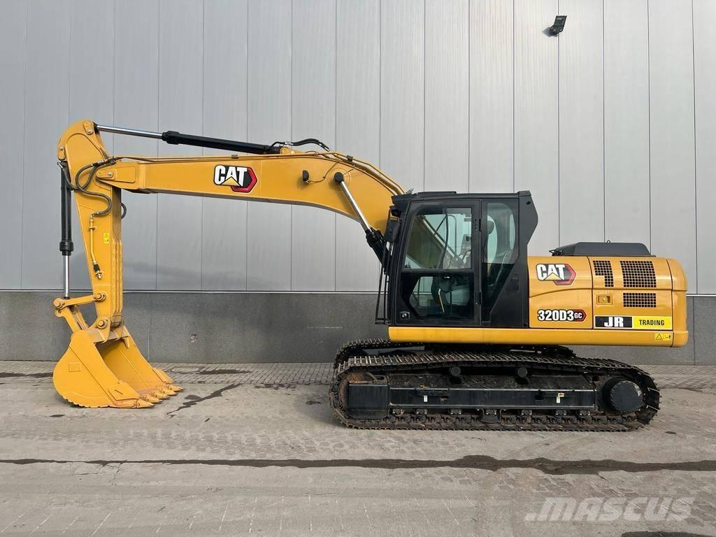 CAT 320 D3 GC Bageri guseničari