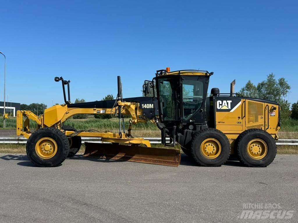 CAT 140M Grejderi