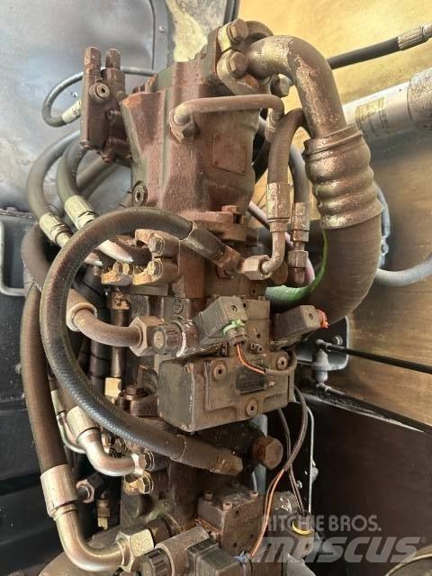 JLG 1350 SJP Teleskopske podizne platforme