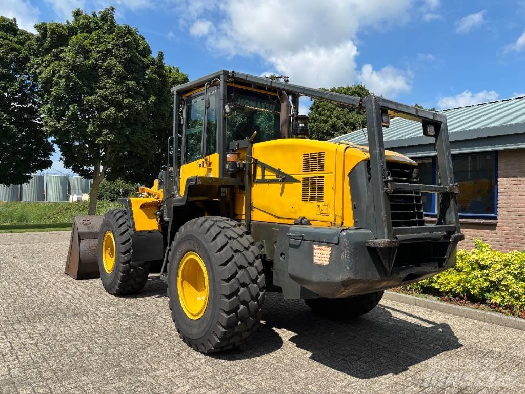 Komatsu WA 320-5 Utovarivači na točkove