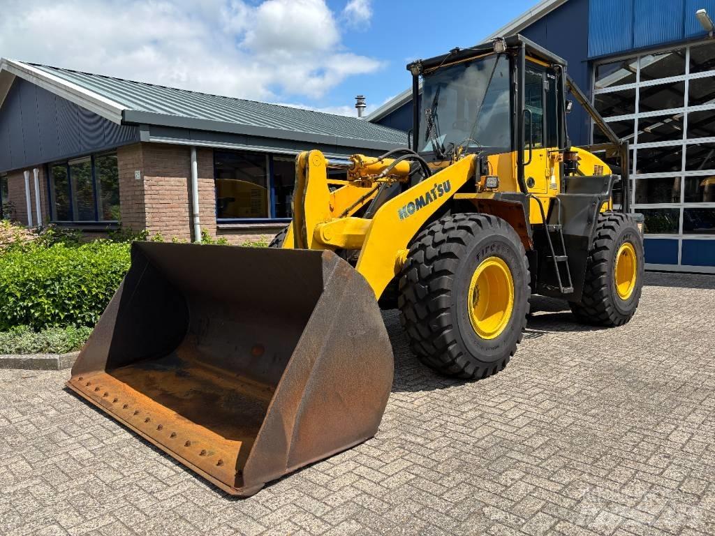 Komatsu WA 320-5 Utovarivači na točkove