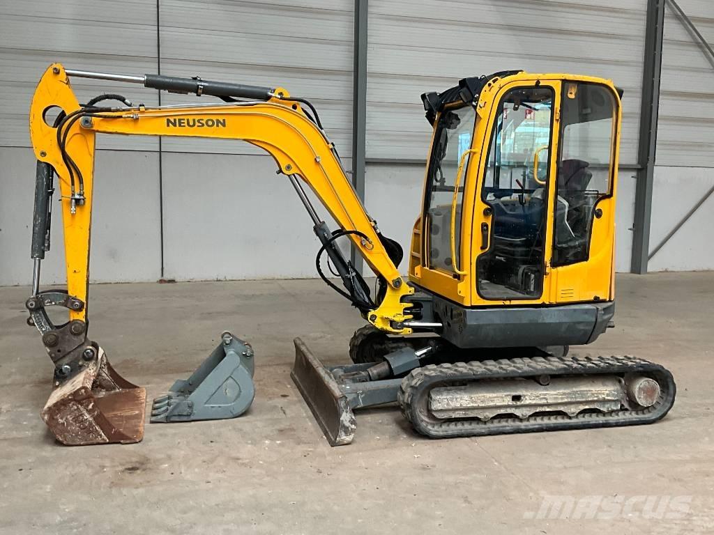 Neuson EZ 38 Mini bageri < 7t