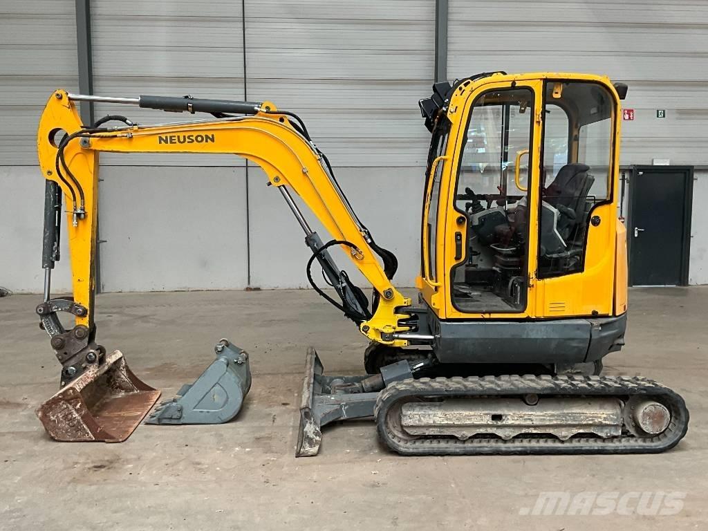 Neuson EZ 38 Mini bageri < 7t