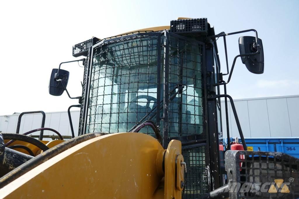 CAT Cab guards Kabine i unutrašnjost