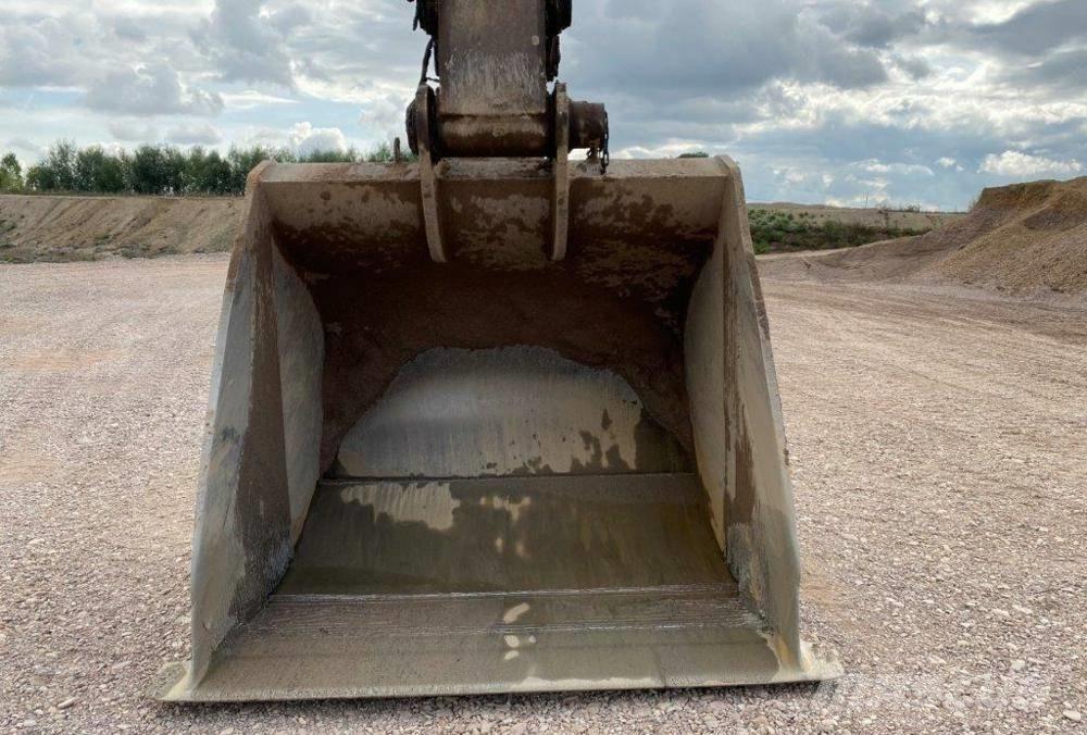 Komatsu PC 1000-1 Bageri guseničari