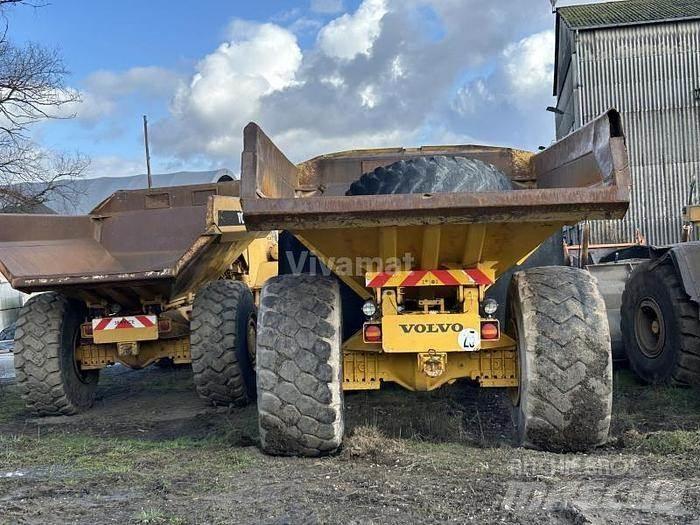 Volvo A 25 B Damperi za gradilište