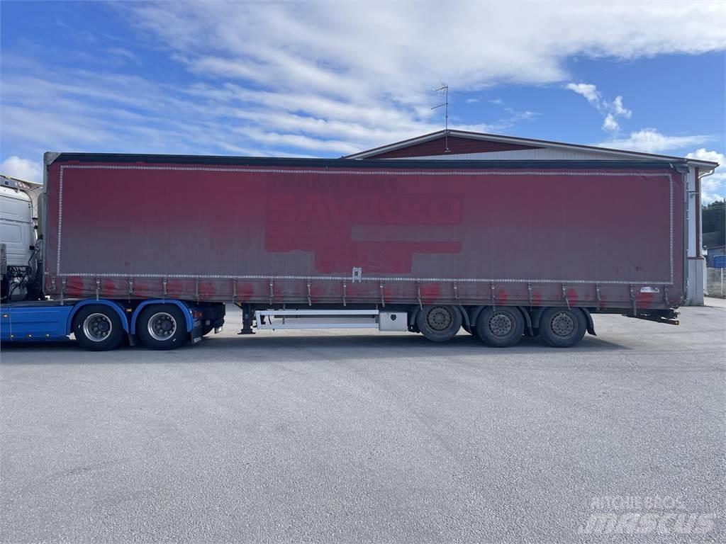 Schmitz Cargobull Poluprikolice sa ciradom