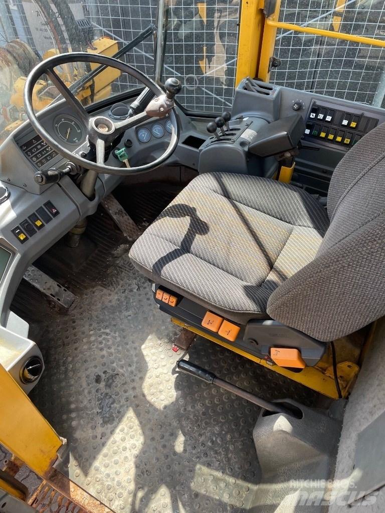 Volvo L120B Utovarivači na točkove