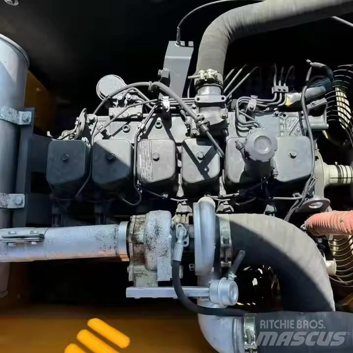 Hyundai R220LC-9S Bageri guseničari