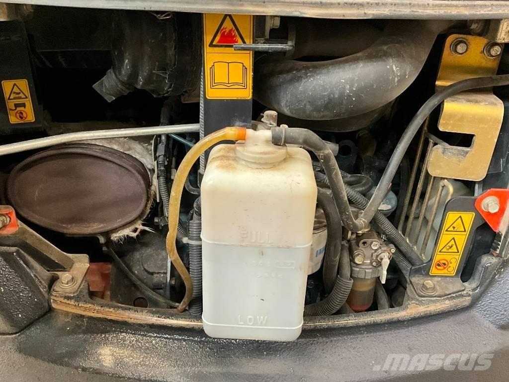 Kubota U 27-4 Mini bageri < 7t