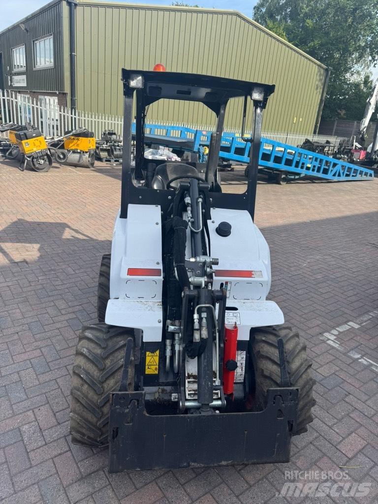 Bobcat L 28 Mini utovarivači