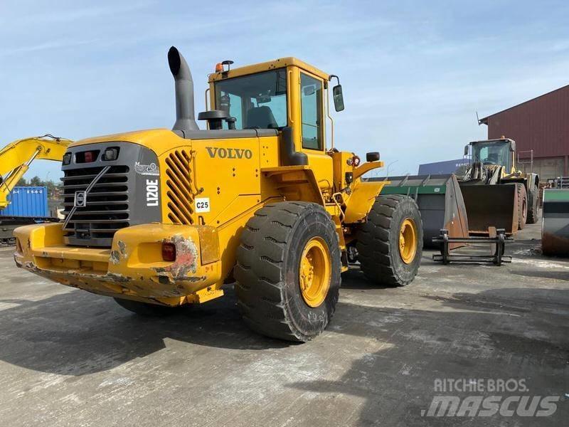Volvo L 120 E.Ref.10 Utovarivači na točkove