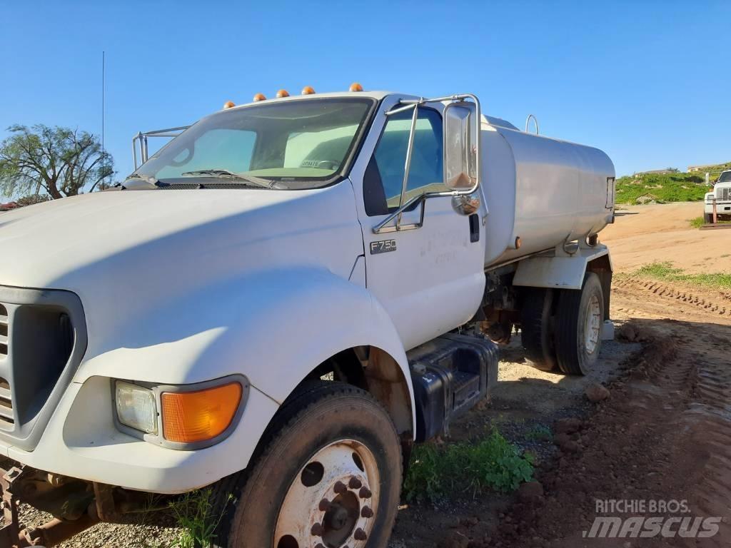 Ford F 750 Kamioni za vodu
