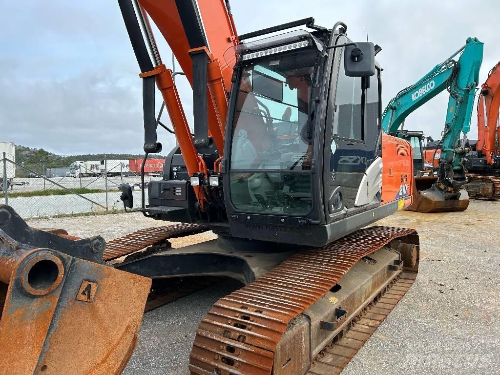 Hitachi ZX 210 LC-6 Bageri guseničari