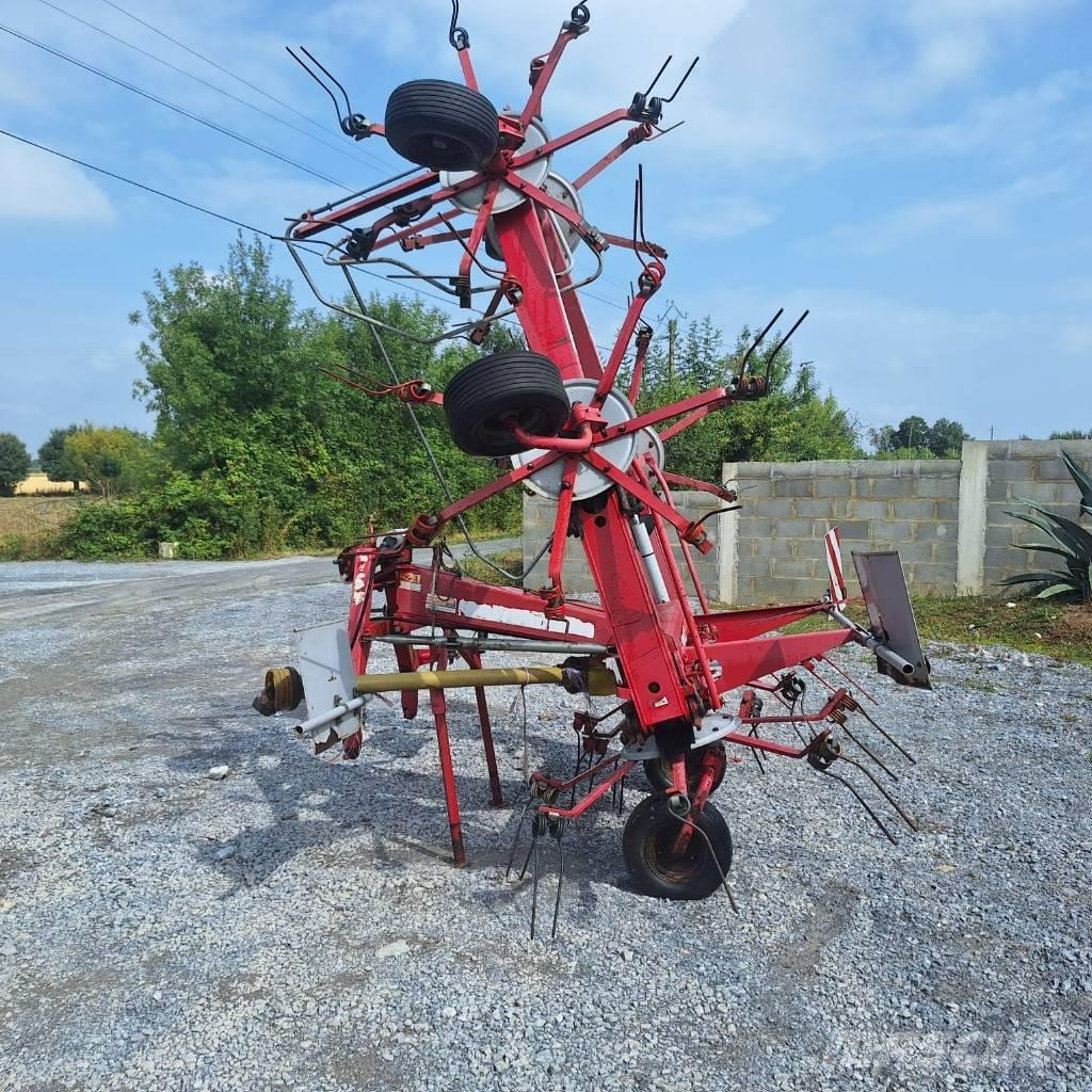 Kverneland Z765 Okretači i sakupljači sena