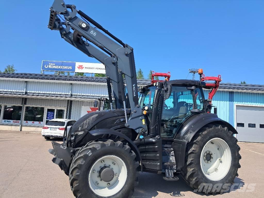 Valtra T174E Versu Traktori