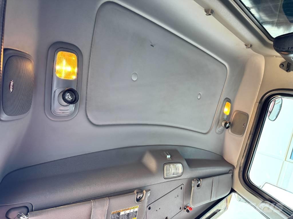 Peterbilt 367 Kiperi kamioni