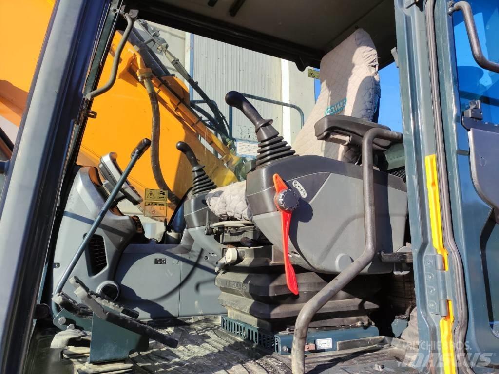 Hyundai HX220NL Bageri guseničari