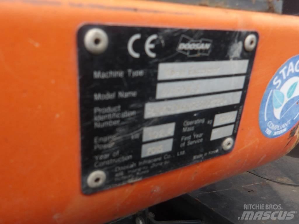 Doosan DX 160 W Bageri točkaši