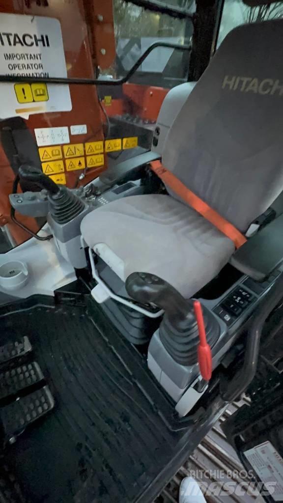 Hitachi ZX 135 US-6 Bageri guseničari