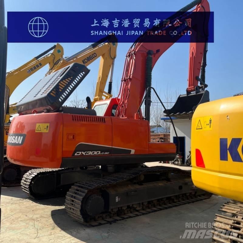 Doosan DX 300 Bageri guseničari