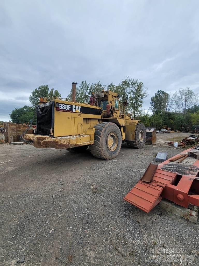 CAT 988 F Utovarivači na točkove