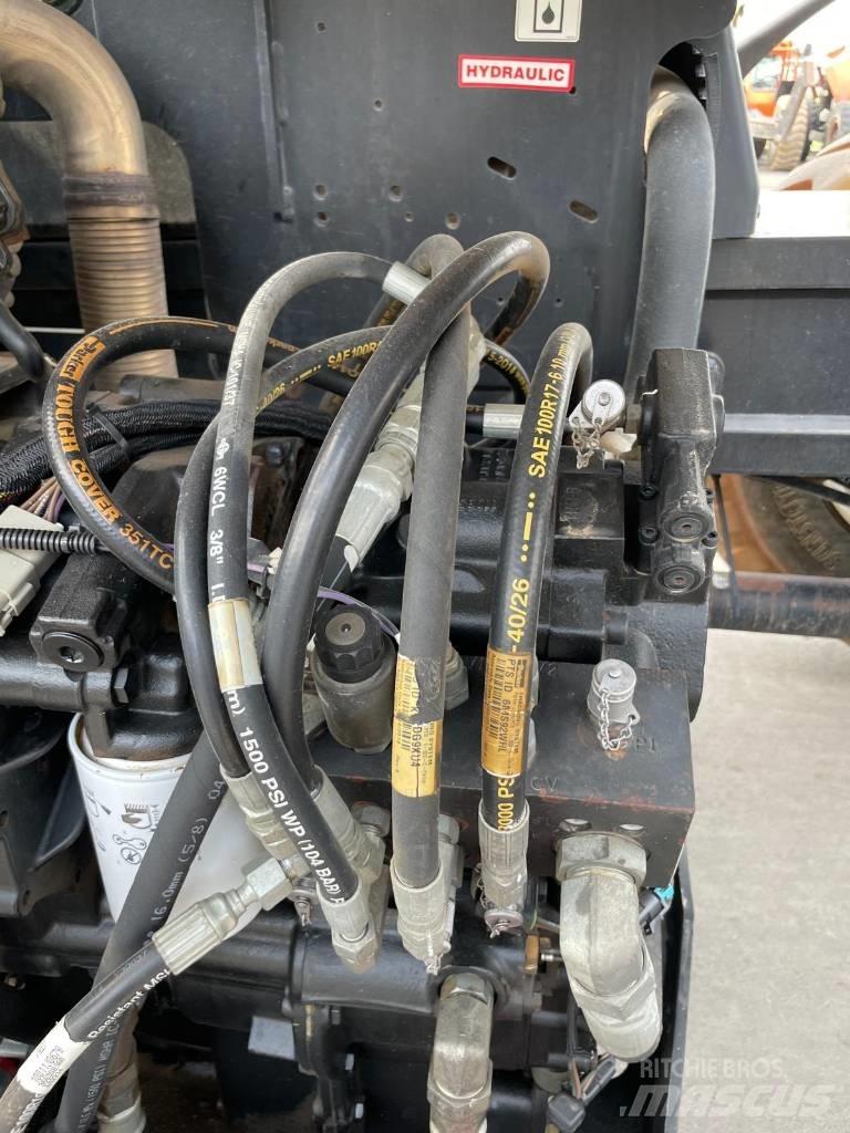 JLG 1255A Teleskopski viljuškari