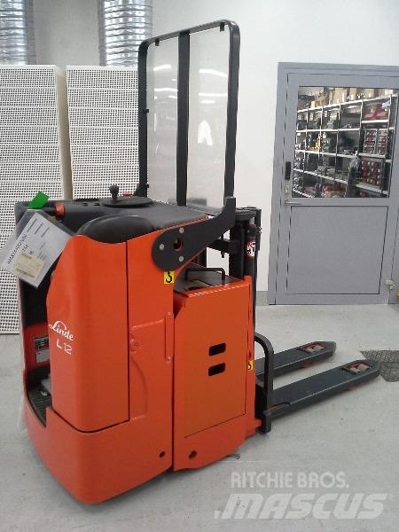 Linde L12LS-03 Samopogonski ručni viljuškari