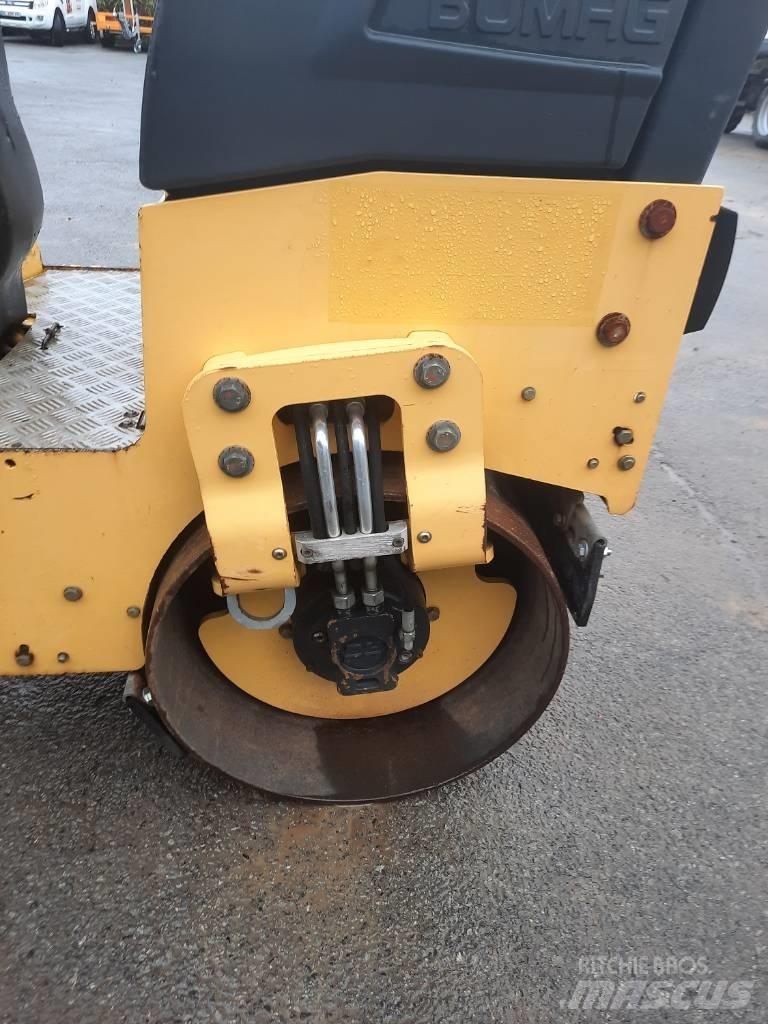 Bomag BW 90 AD-5 Valjci sa duplim bubnjem