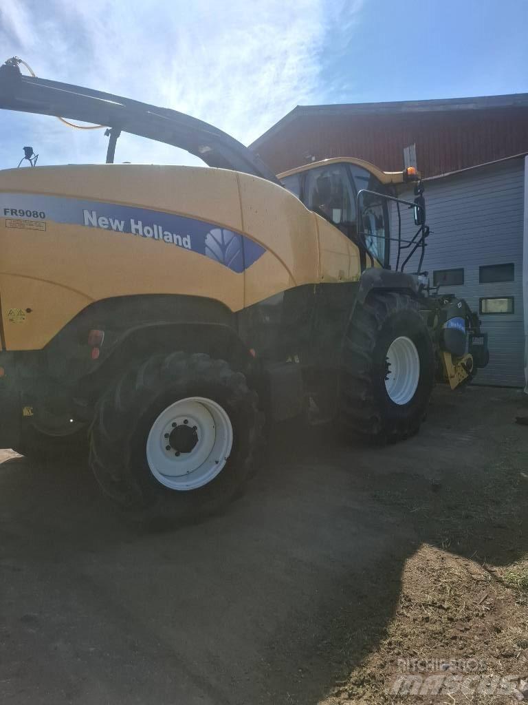 New Holland FR 9080 Mašine za stočnu hranu sa sopstvenim pogonom