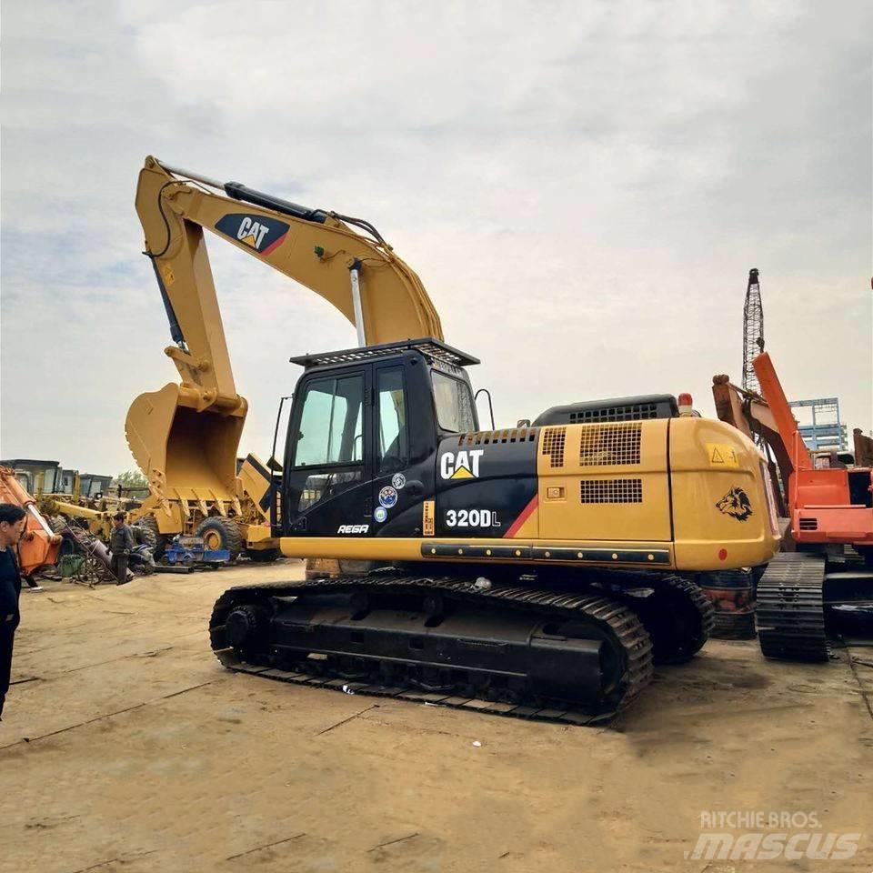 CAT 320D Bageri guseničari