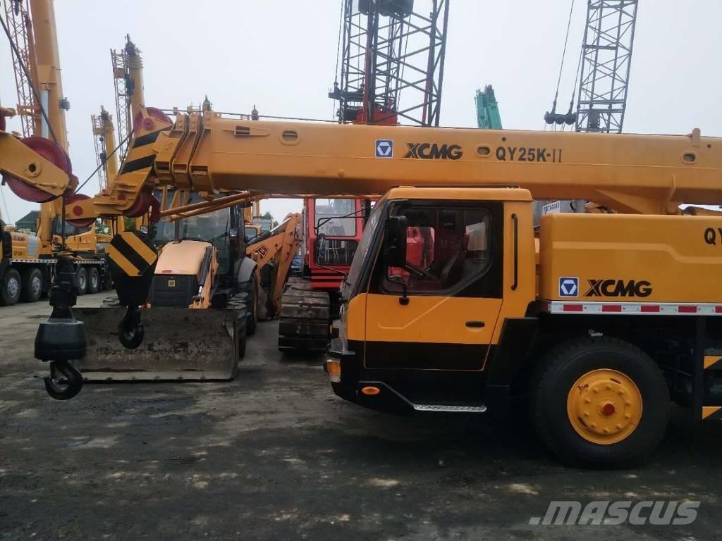 XCMG QY 50 Derik kranovi