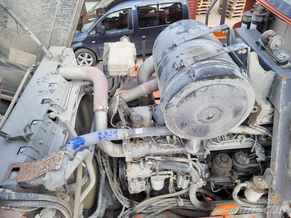 Doosan DA 40 6x6 Zglobni damperi