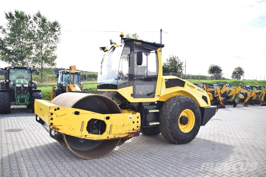 Bomag BW 213 DH Valjci sa jednim bubnjem