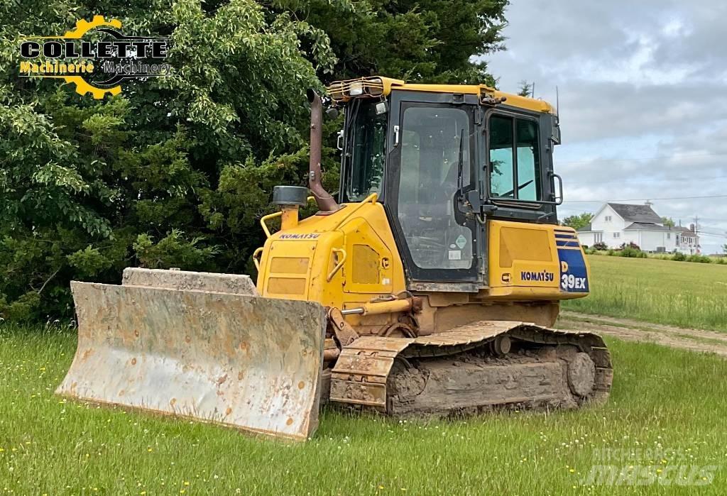 Komatsu D 39 EX-22 Buldožeri guseničari