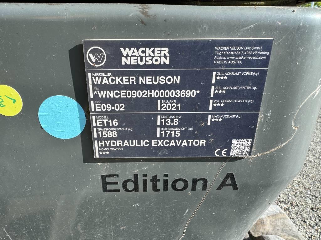 Wacker Neuson ET16 Bageri guseničari