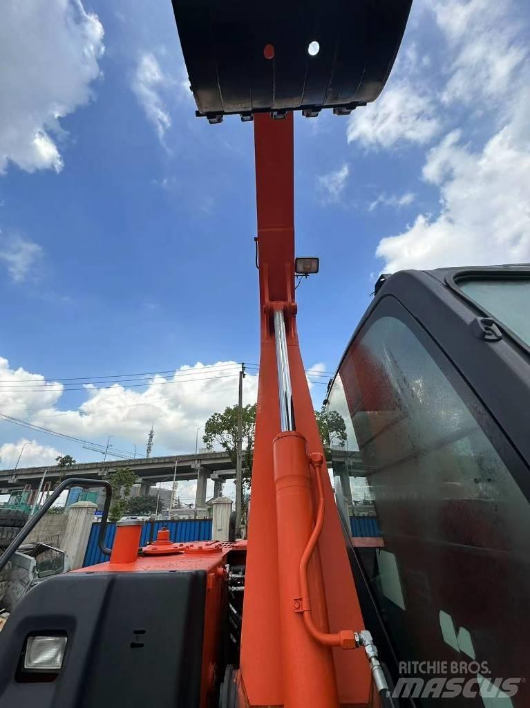 Hitachi ZX 70 Bageri guseničari