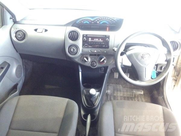 Toyota eitos Automobili