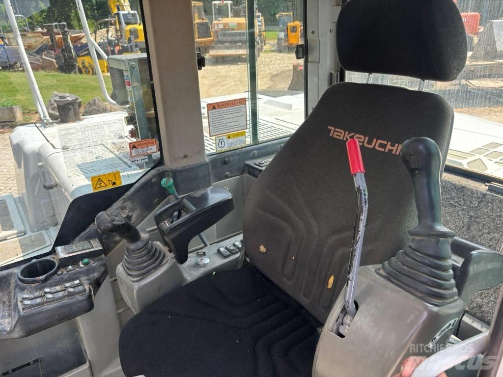 Takeuchi TB 1140 Bageri guseničari