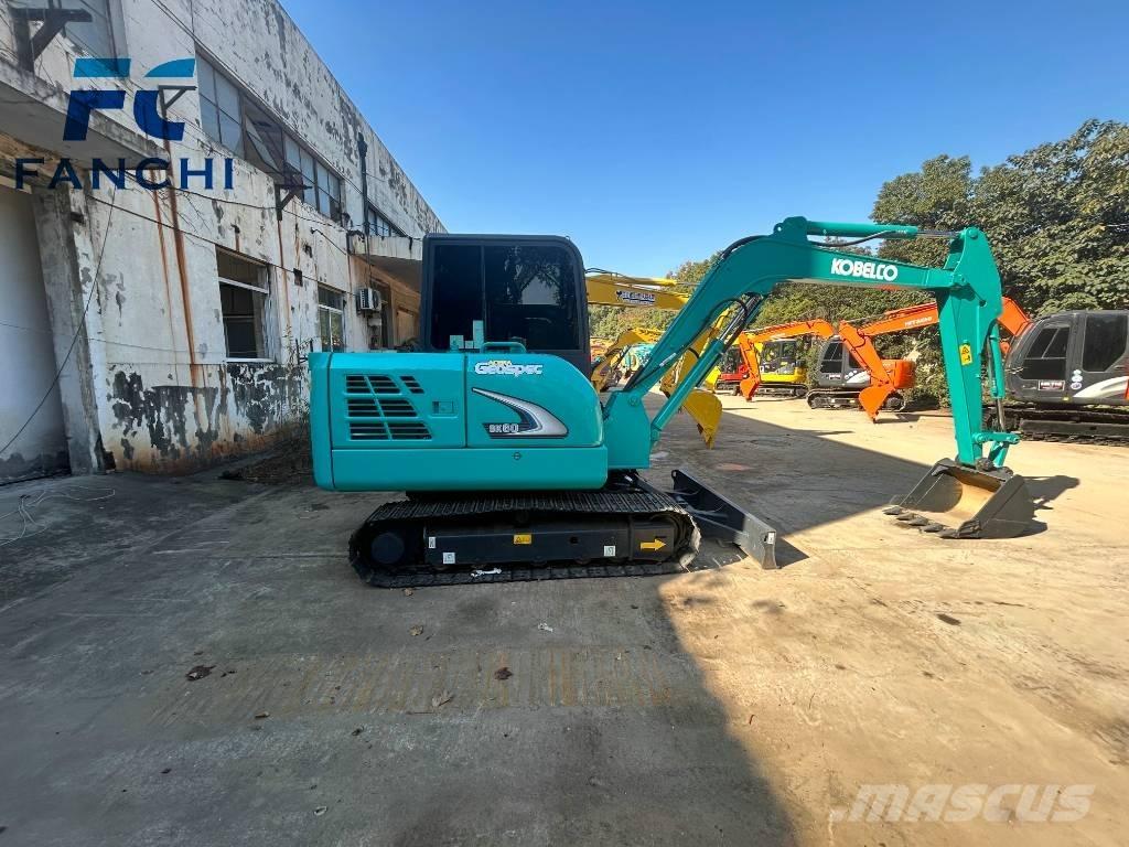 Kobelco SK60-8 Bageri guseničari