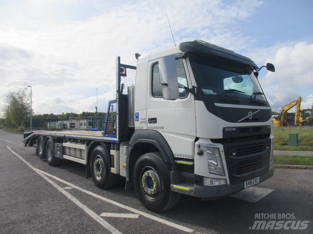 Volvo FM 370 Kamioni sa ravan platformom / vitlom
