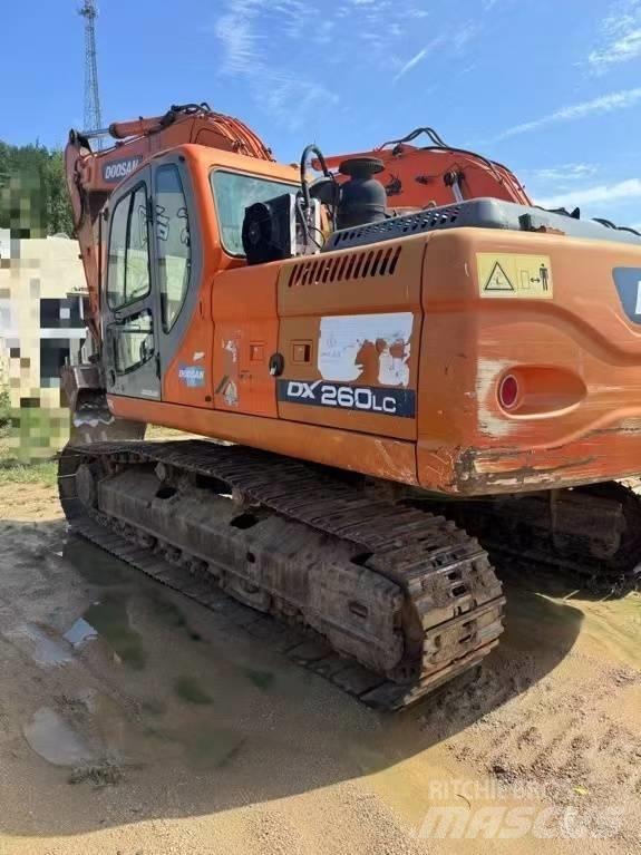 Doosan DX 260LC Bageri guseničari