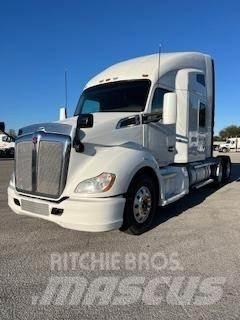 Kenworth T680 Tegljači