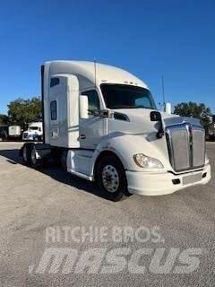 Kenworth T680 Tegljači