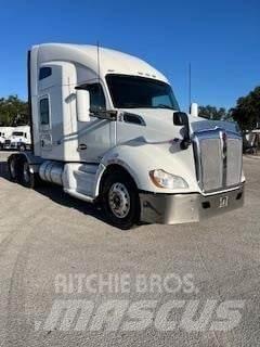 Kenworth T680 Tegljači
