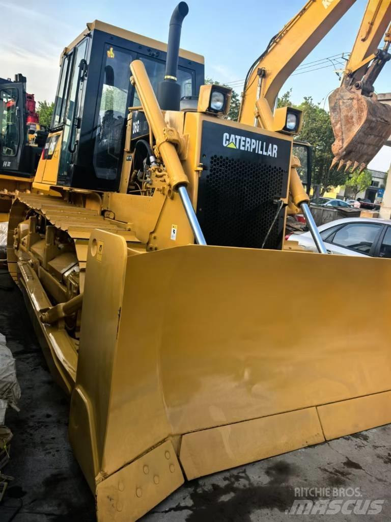 CAT D6G Buldožeri guseničari