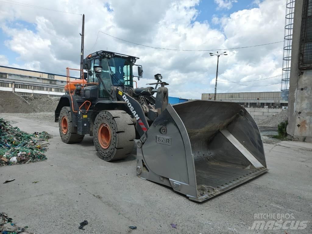 Doosan DL 320-7 Utovarivači na točkove