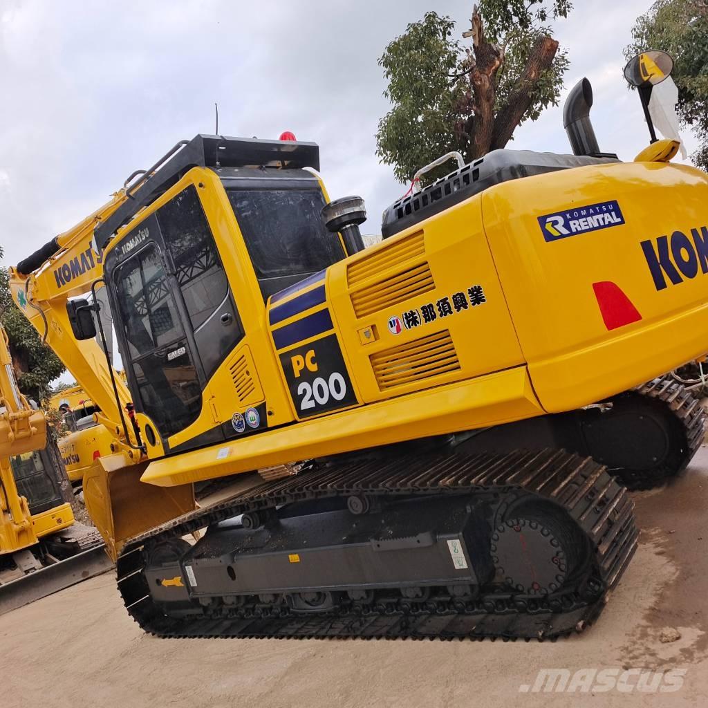 Komatsu PC 200-8 Bageri guseničari