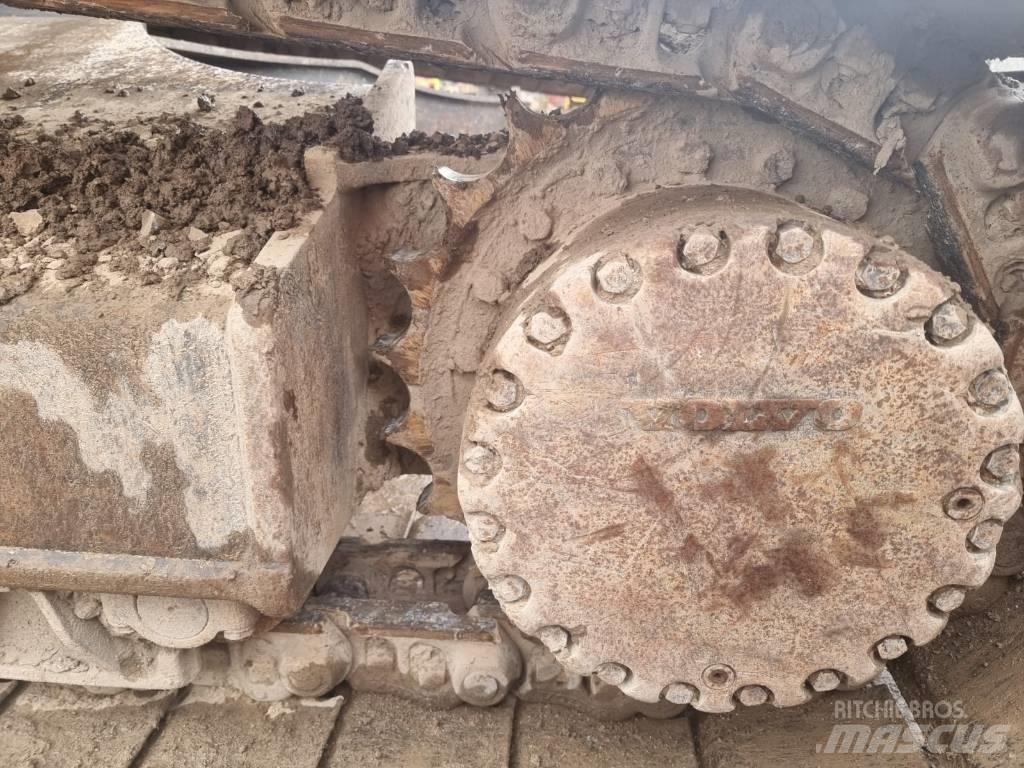 Volvo EC 250 D L Bageri guseničari